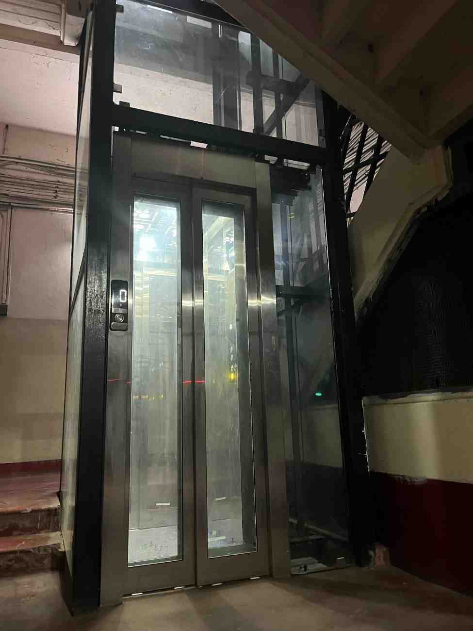 Hydraulic Elevator